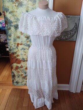 Boho White Lace Midi Dress with Off-Shoulder Ruffle